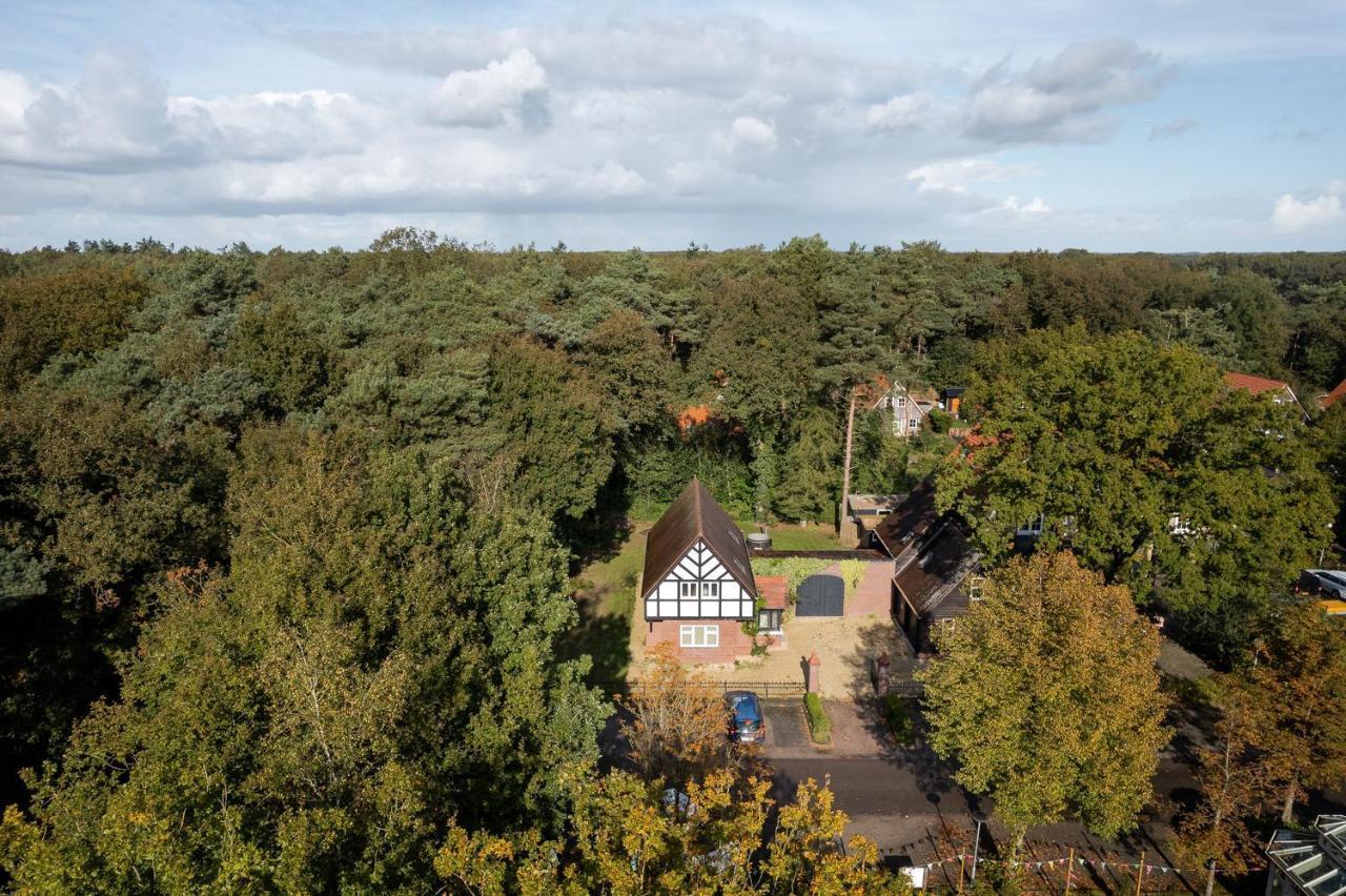 Beautiful English Villa With Hottub Zuidwolde  Exterior foto