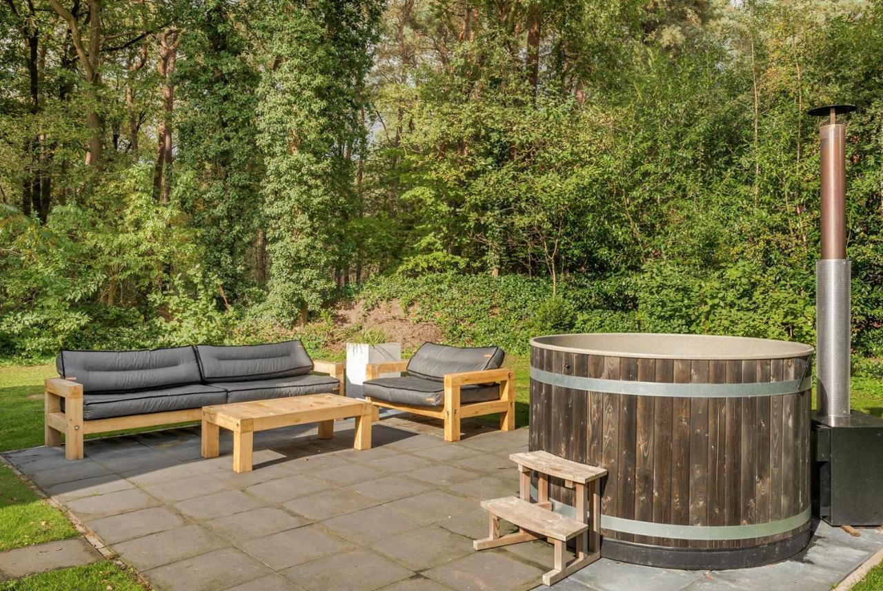 Beautiful English Villa With Hottub Zuidwolde  Exterior foto